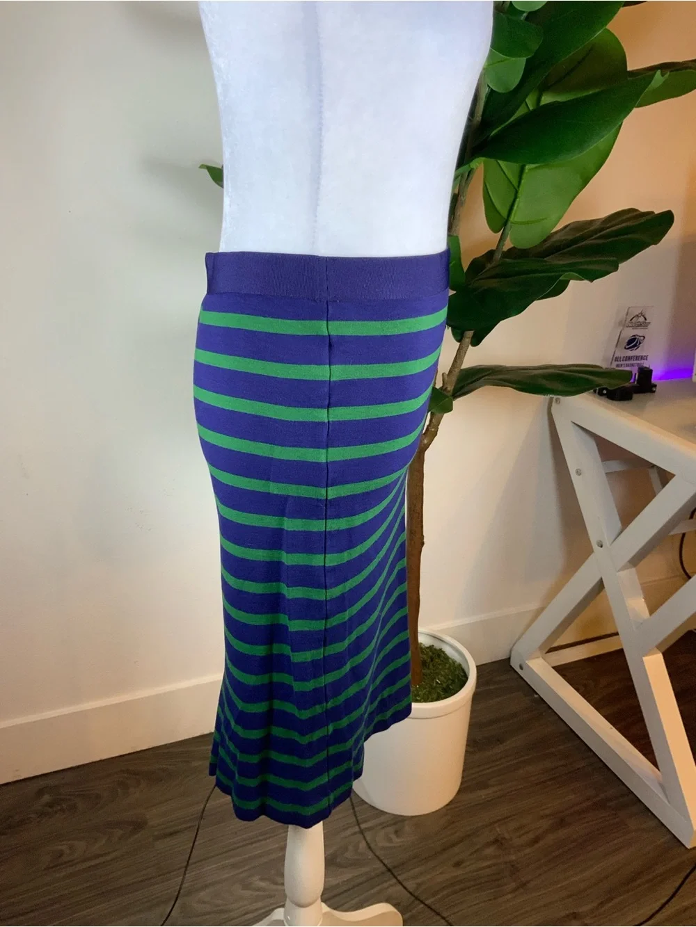 Ann Taylor knit midi